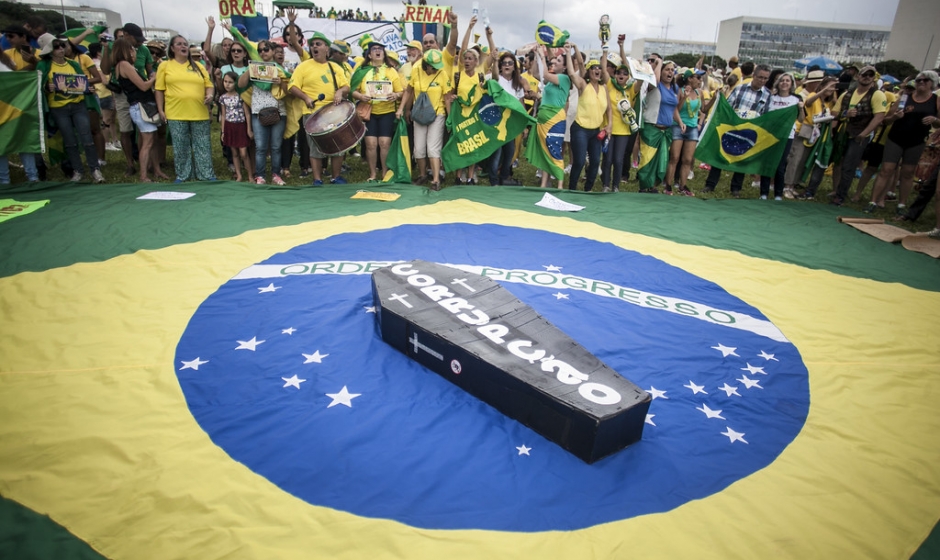 25 CORRUPTION SCANDALS THAT SHOOK THE WORLD | LMD